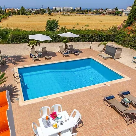 Villa Veryina