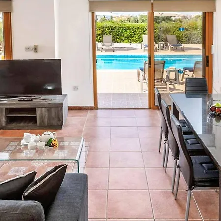 Veryina Villa